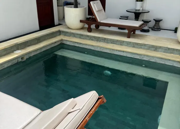 Stay's Standard #4 * Uluwatu (Bali)